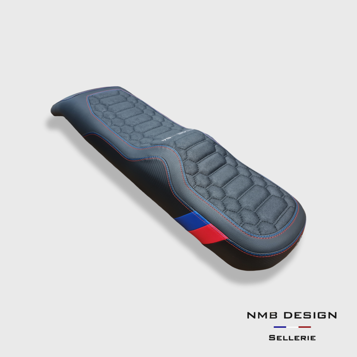Housse de selle BMW CE-04 Nid D'abeille 2