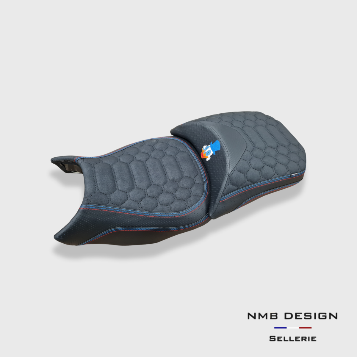Housse de selle BMW GS 1200/1250 Nid D'abeille 1 Triples surpiqures 